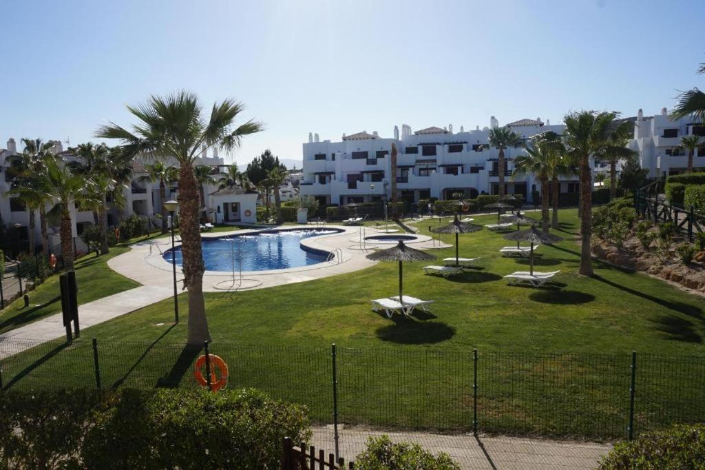 Apartamento Pueblo Salinas Vera Exteriér fotografie